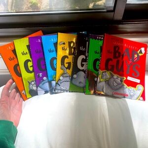 The Bad Guys Book Series 1-8 EUC by Aaron Blabey